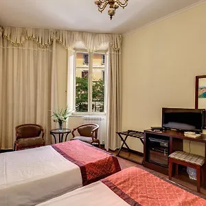 https://affitta-camera-new-albatros.it-romehotels.com