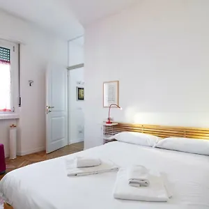 lomazzo-flat.it-lombardy.com/